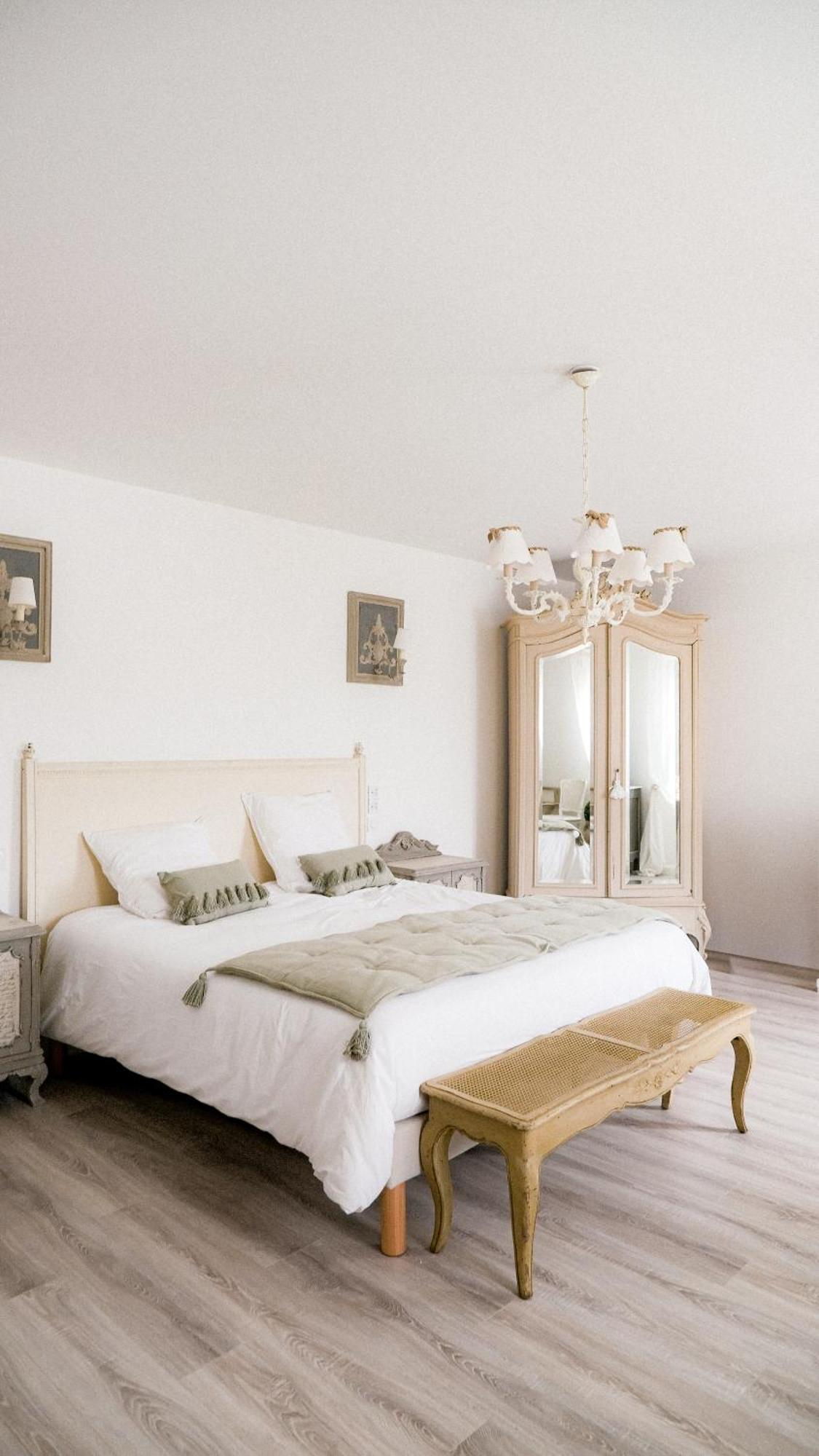 Le Bonheur De L'Instant Hotell Saint-Medard-d'Aunis Exteriör bild